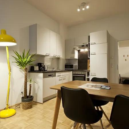 Apartamento City-apartment Lendviertel - Private Parking Garage *