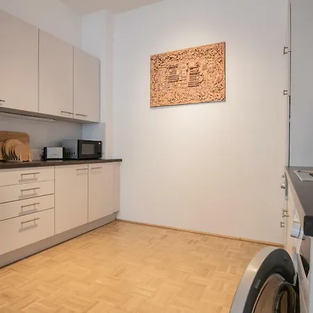 Apartamento City-apartment Lendviertel - Private Parking Garage *
