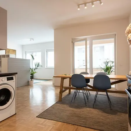 Apartamento City-apartment Lendviertel - Private Parking Garage *