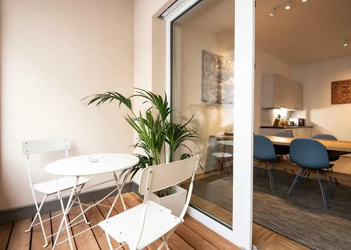 City-apartment Lendviertel - Private Parking Garage Apartament